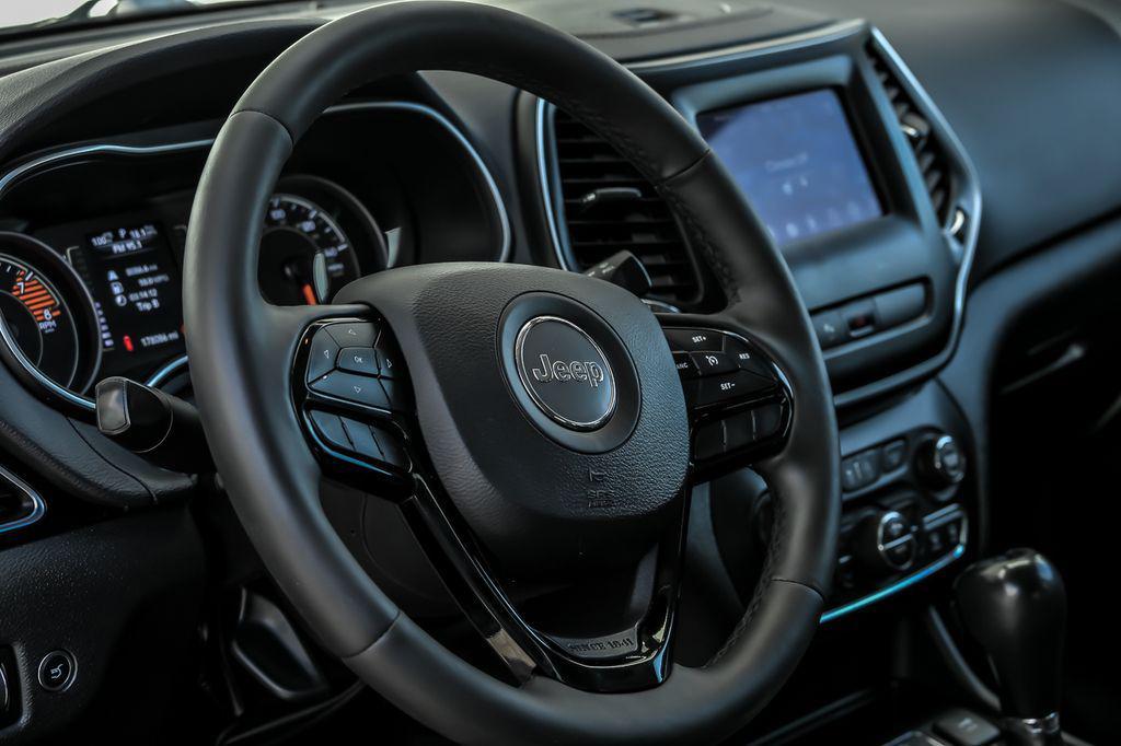 used 2019 Jeep Cherokee car, priced at $8,800