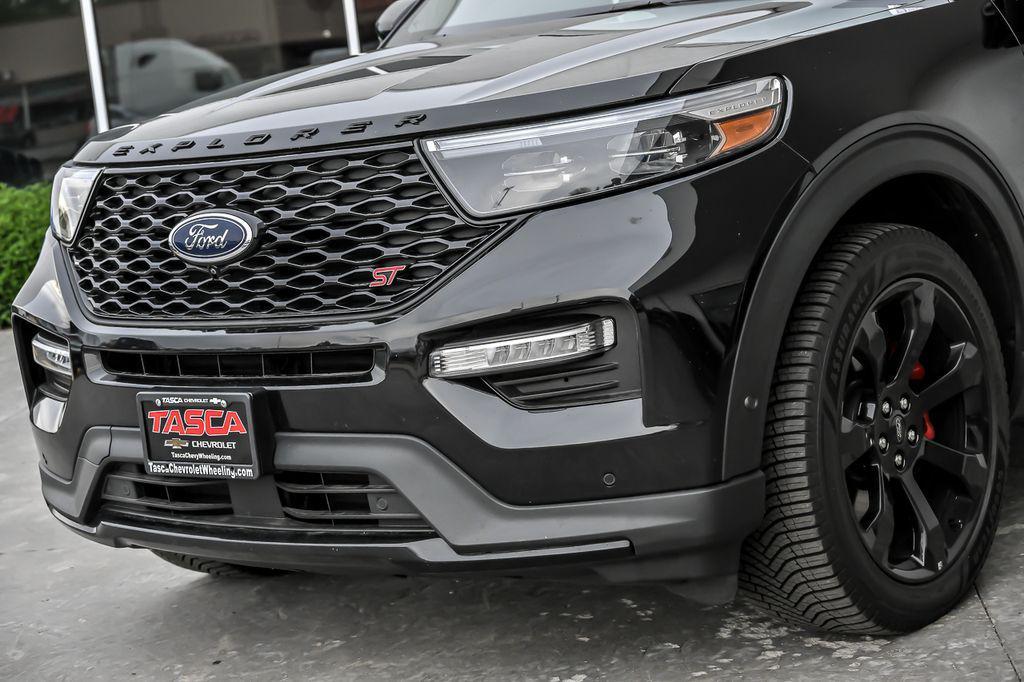 used 2022 Ford Explorer car, priced at $26,900
