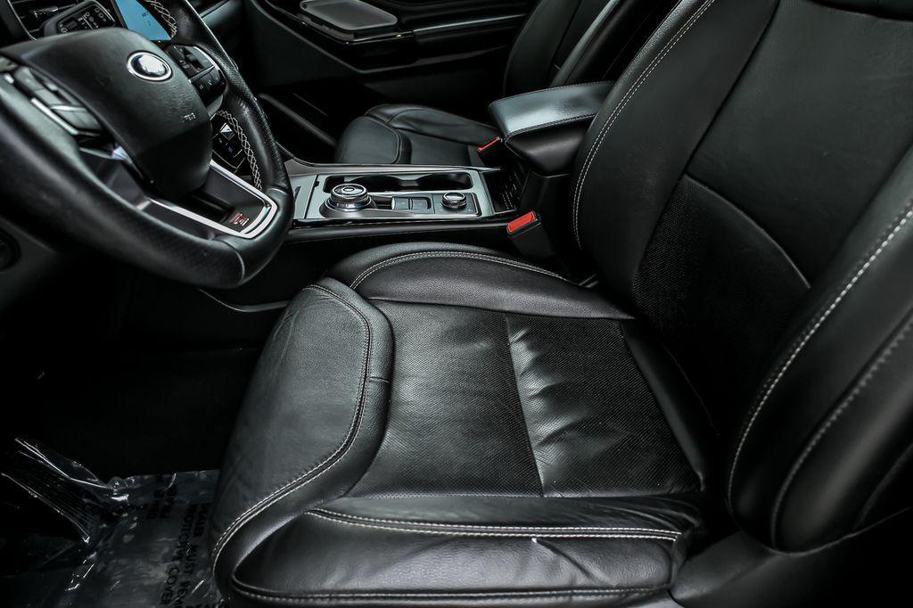 used 2022 Ford Explorer car, priced at $26,900