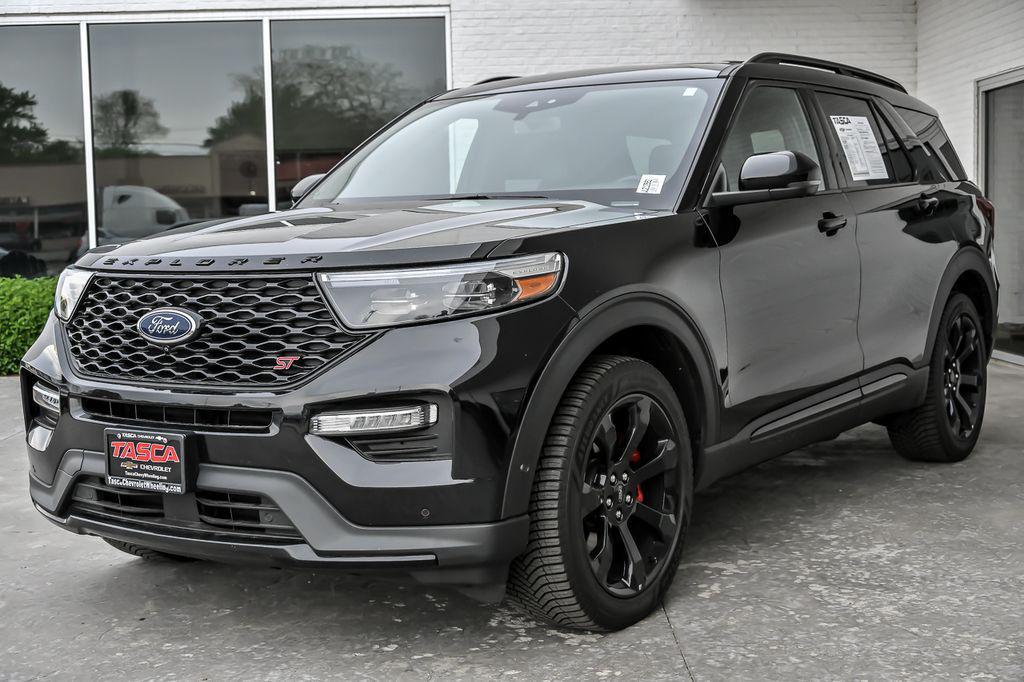 used 2022 Ford Explorer car, priced at $26,900
