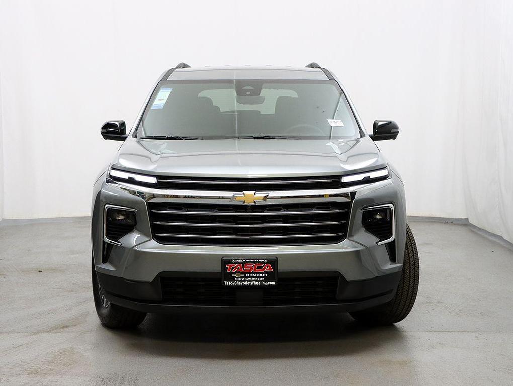new 2026 Chevrolet Traverse car, priced at $45,990