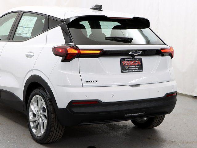 new 2027 Chevrolet Bolt car, priced at $28,990