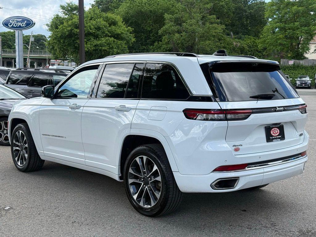 used 2023 Jeep Grand Cherokee car, priced at $32,995