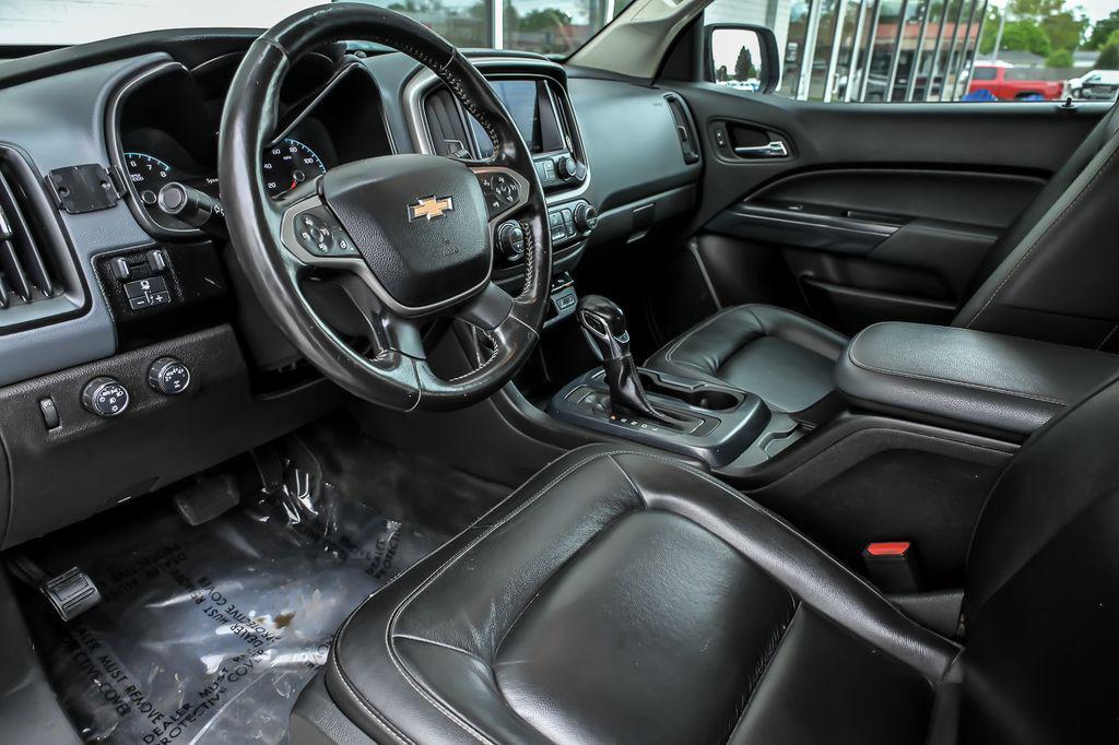 used 2022 Chevrolet Colorado car, priced at $28,400