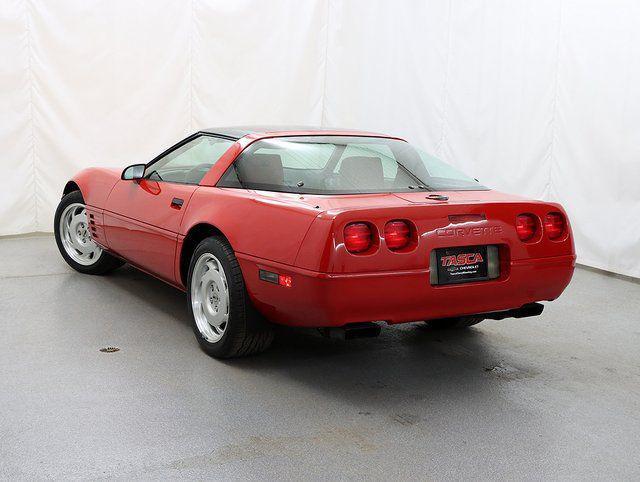used 1992 Chevrolet Corvette car, priced at $14,777