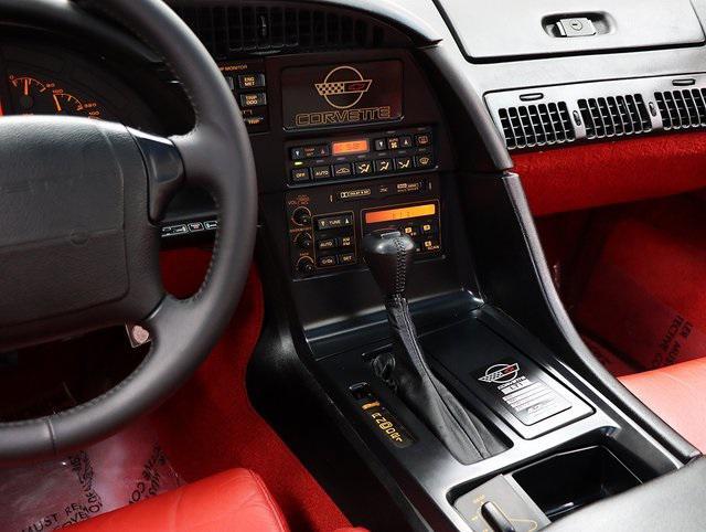 used 1992 Chevrolet Corvette car, priced at $15,900
