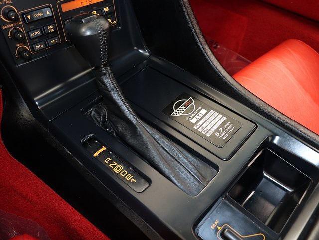 used 1992 Chevrolet Corvette car, priced at $15,900