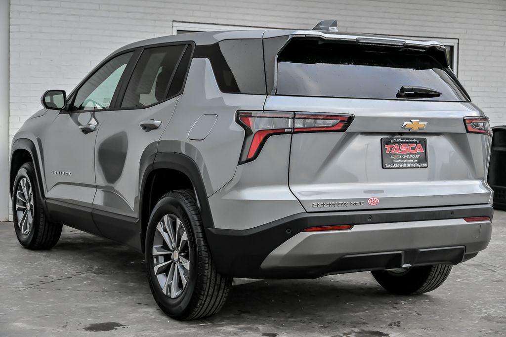 used 2025 Chevrolet Equinox car, priced at $26,400