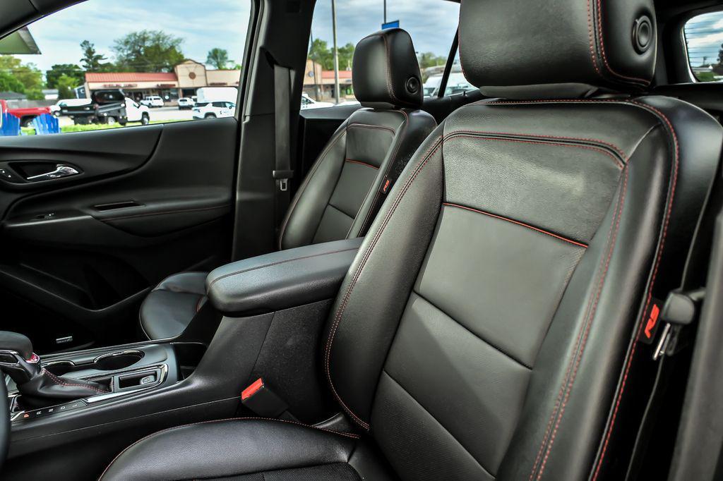 used 2024 Chevrolet Equinox car, priced at $26,900