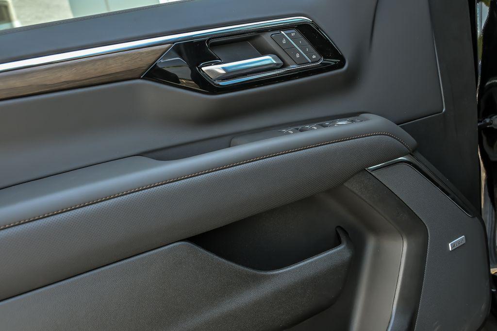new 2026 Chevrolet Suburban car, priced at $99,695