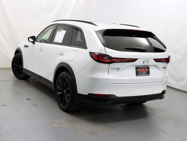 used 2025 Mazda CX-90 car, priced at $37,000