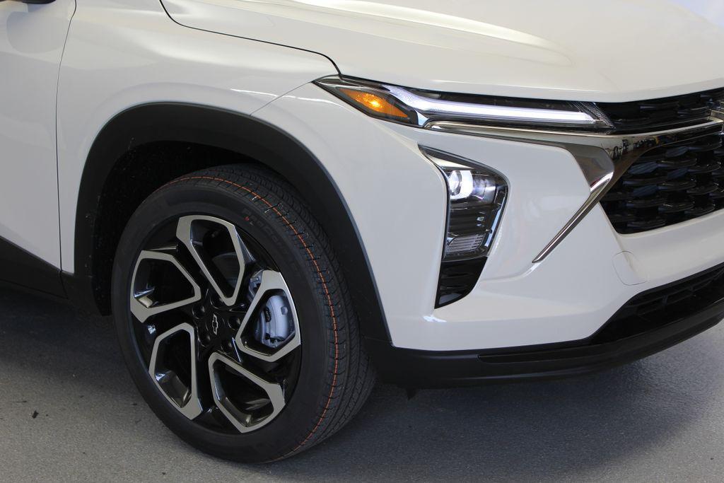 new 2026 Chevrolet Trax car, priced at $27,305