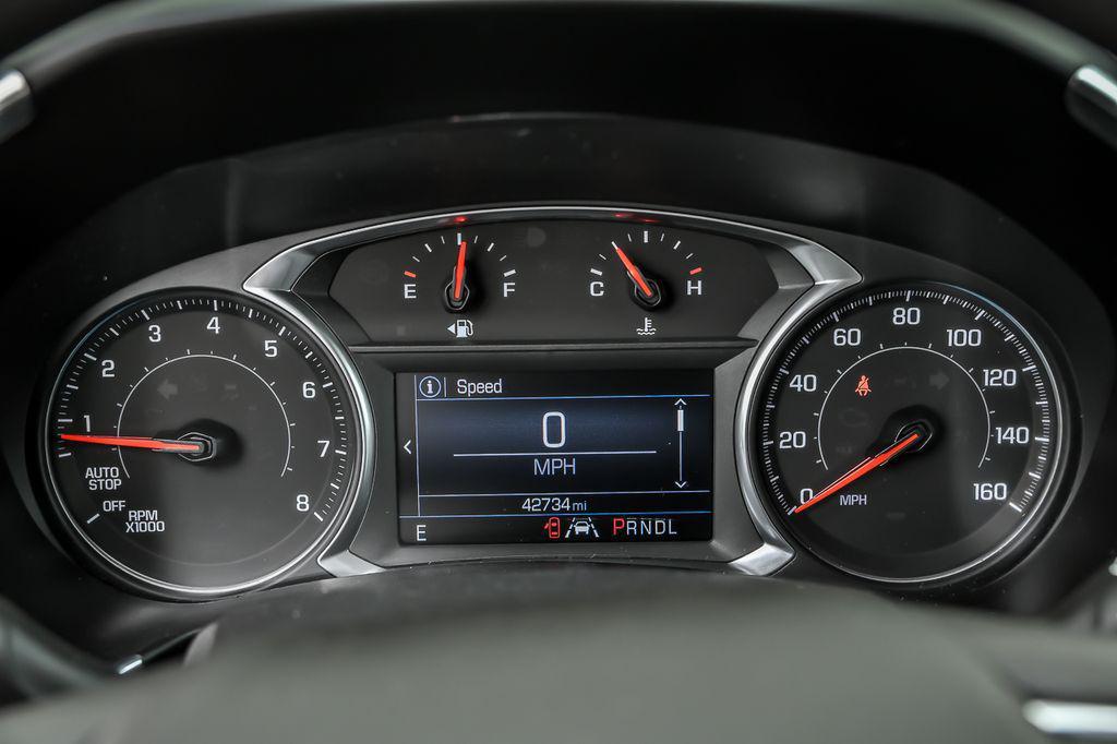 used 2020 Chevrolet Equinox car, priced at $19,000