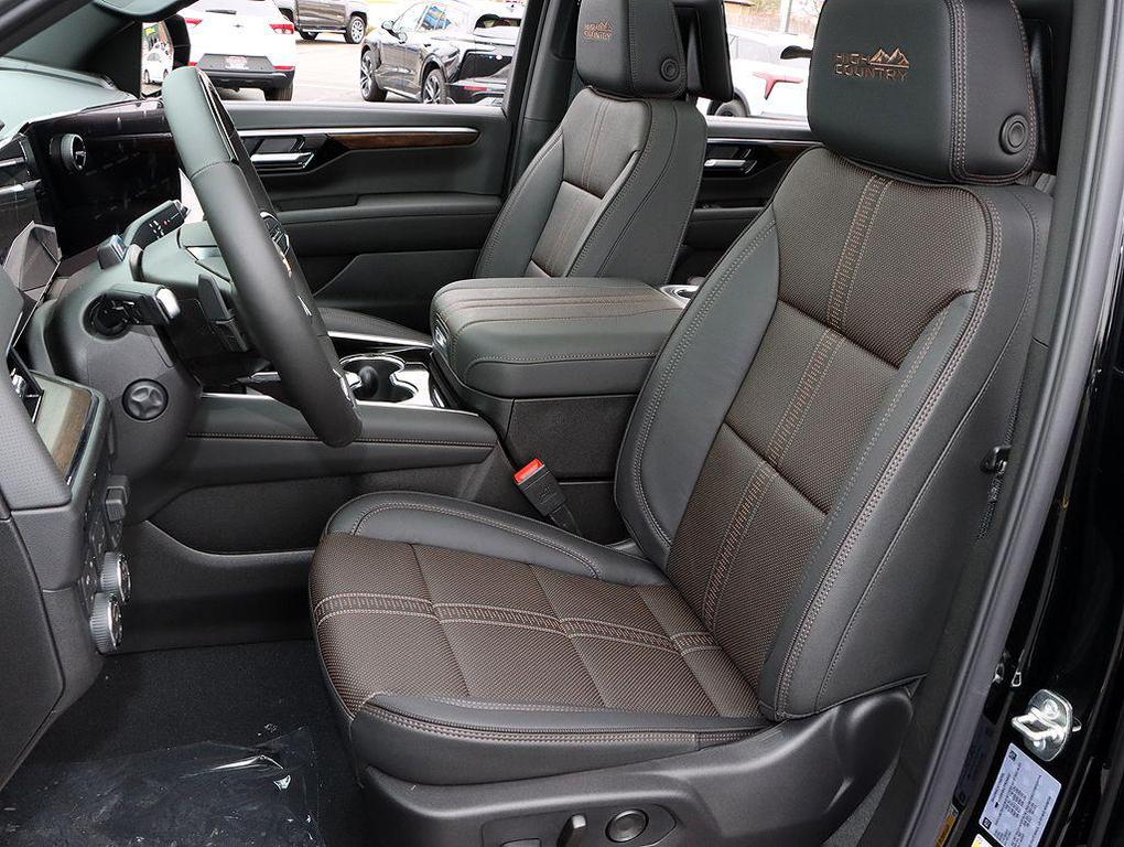 new 2026 Chevrolet Suburban car, priced at $96,590