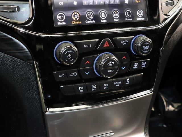 used 2020 Jeep Grand Cherokee car, priced at $17,000