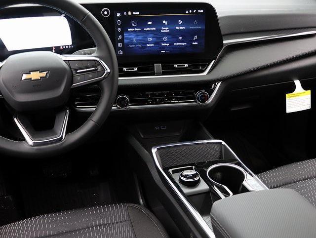 new 2026 Chevrolet Equinox car, priced at $30,503