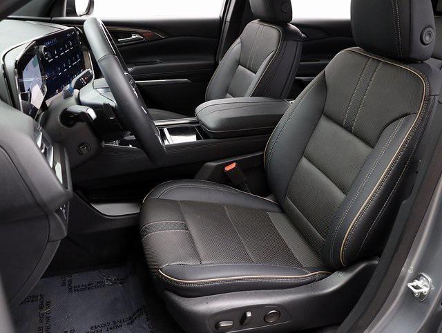 new 2026 Chevrolet Traverse car, priced at $56,752