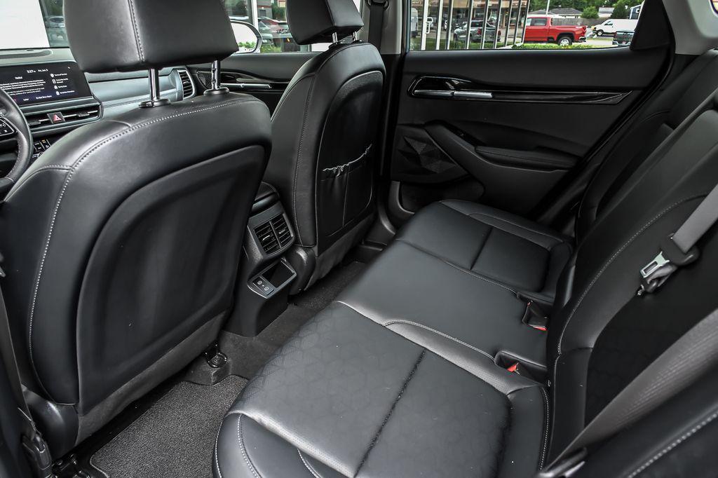 used 2024 Kia Seltos car, priced at $23,995