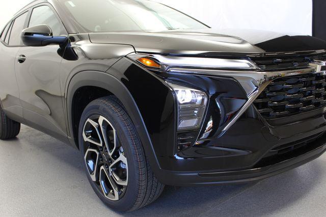 new 2026 Chevrolet Trax car, priced at $26,160
