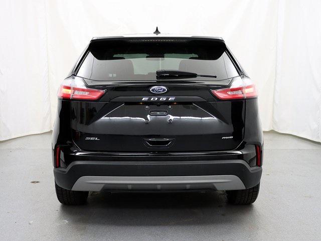 used 2023 Ford Edge car, priced at $20,000