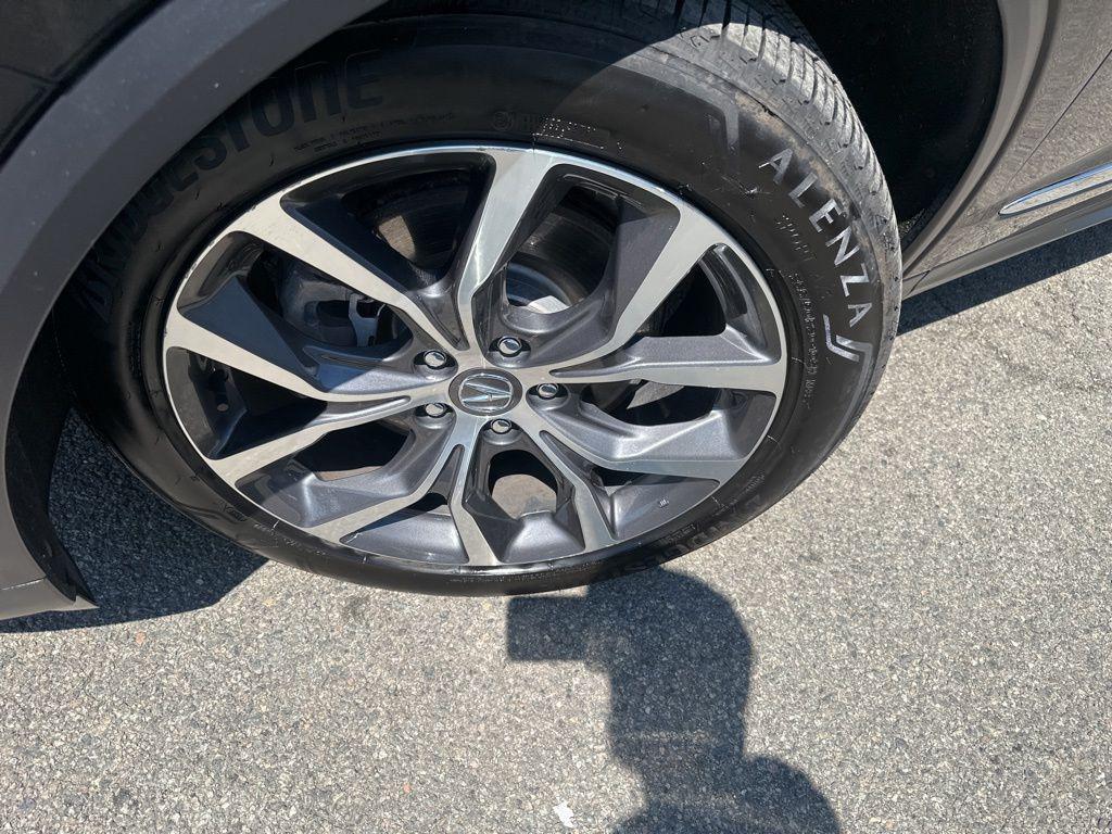 used 2023 Acura MDX car, priced at $43,900