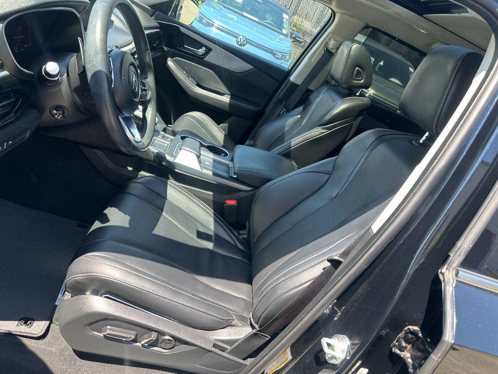 used 2023 Acura MDX car, priced at $43,900