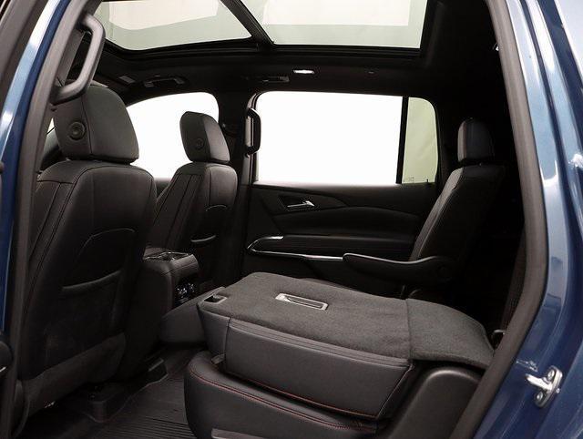 new 2026 Chevrolet Traverse car, priced at $51,820