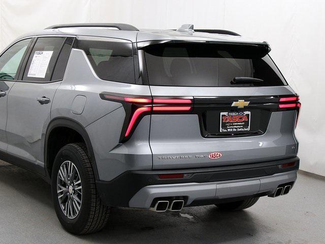 used 2024 Chevrolet Traverse car, priced at $33,000