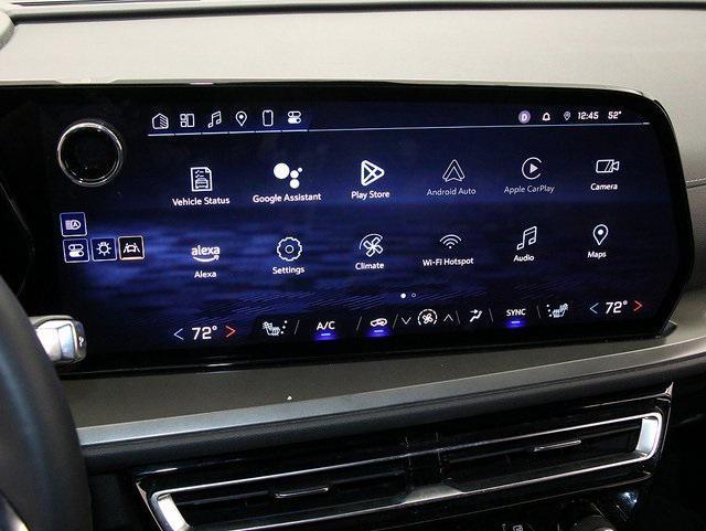 used 2024 Chevrolet Traverse car, priced at $33,000