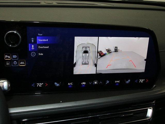 used 2024 Chevrolet Traverse car, priced at $33,000