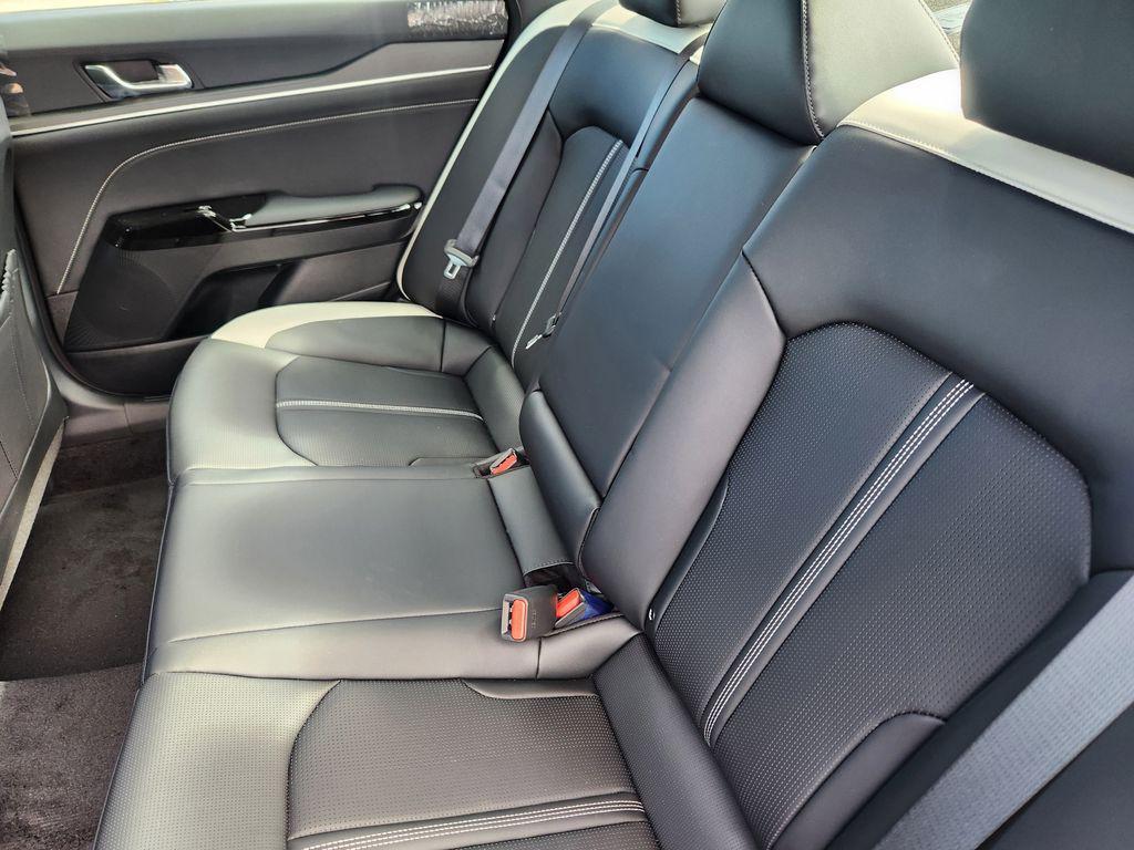 new 2026 Kia K5 car, priced at $29,584