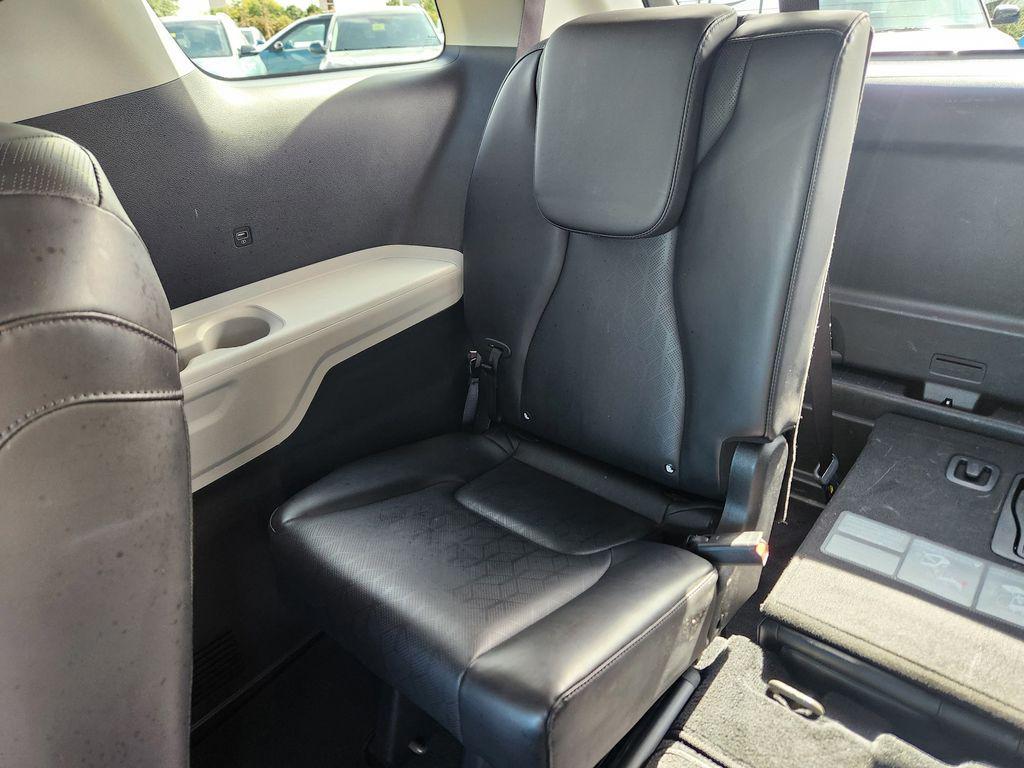 used 2023 Kia Carnival car, priced at $26,988