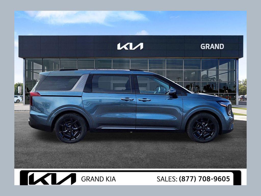 used 2025 Kia Carnival car, priced at $50,253