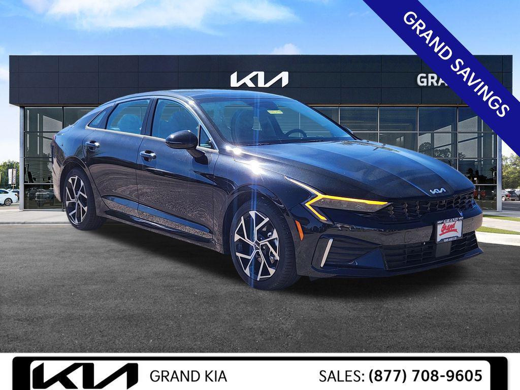 new 2025 Kia K5 car, priced at $36,774