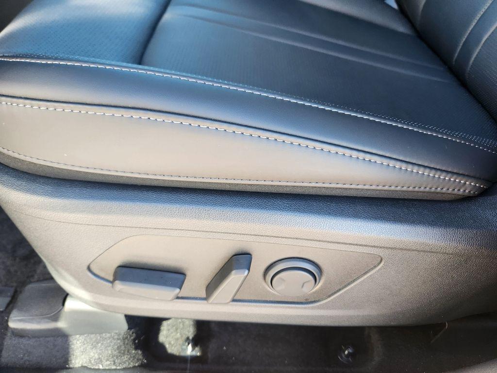 new 2026 Kia Sorento Plug-In Hybrid car, priced at $47,799