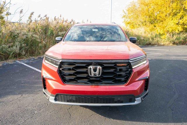 new 2025 Honda Pilot car, priced at $48,259