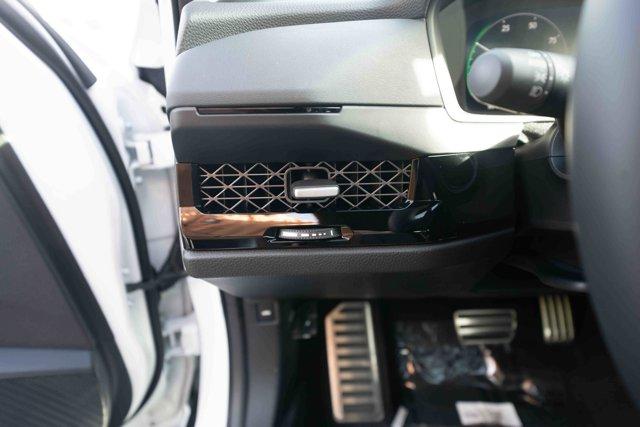 new 2025 Honda Accord Hybrid car, priced at $33,700