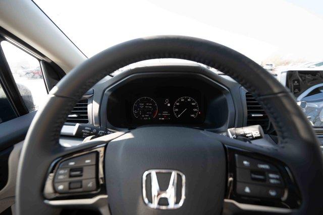 new 2026 Honda Odyssey car, priced at $42,934