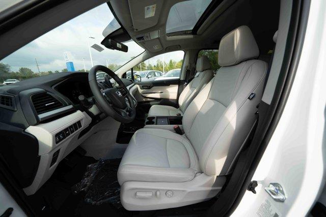 new 2026 Honda Odyssey car, priced at $42,064