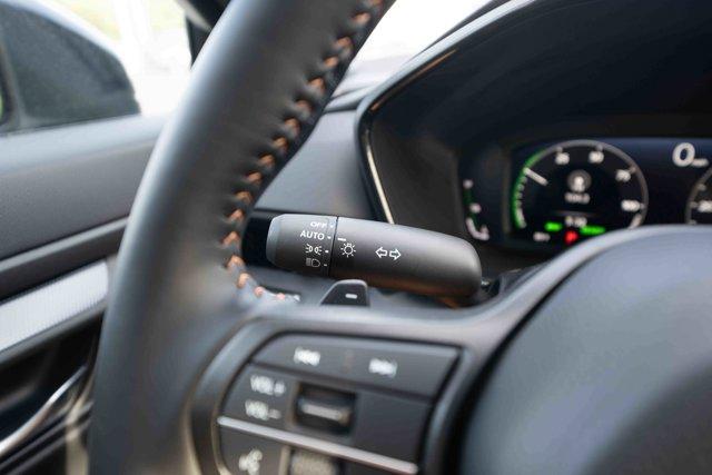 new 2026 Honda CR-V Hybrid car, priced at $38,664