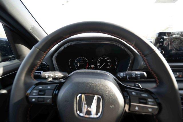 new 2025 Honda Pilot car, priced at $48,619