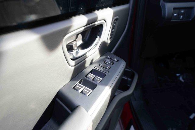 new 2025 Honda Pilot car, priced at $48,619