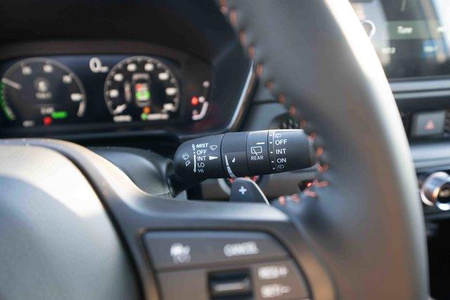 new 2026 Honda CR-V Hybrid car, priced at $39,584