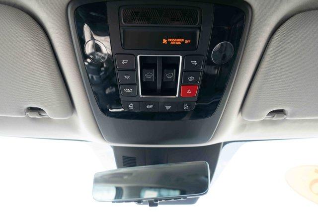 used 2025 Kia Carnival Hybrid car, priced at $44,883