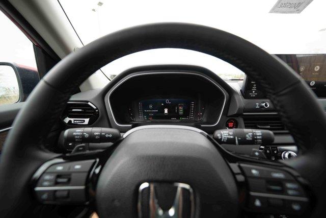 new 2026 Honda Pilot car, priced at $51,382