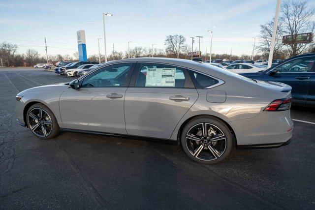 new 2025 Honda Accord Hybrid car, priced at $33,700