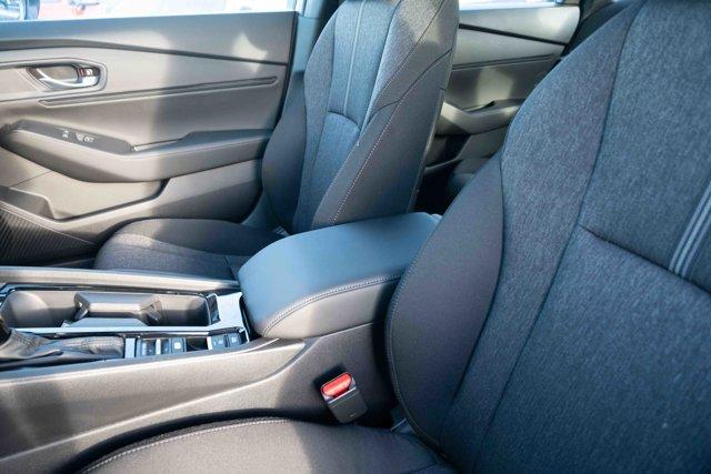 new 2025 Honda Accord Hybrid car, priced at $33,700