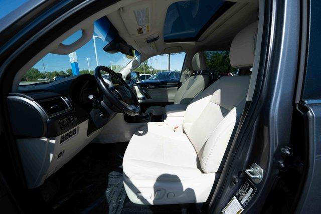used 2022 Lexus GX 460 car, priced at $45,424