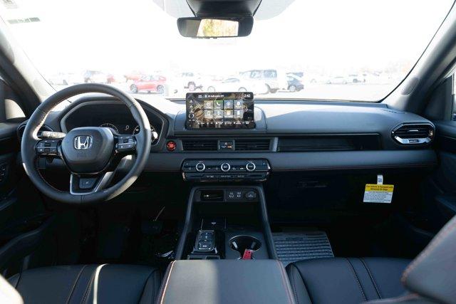 new 2025 Honda Pilot car, priced at $48,259