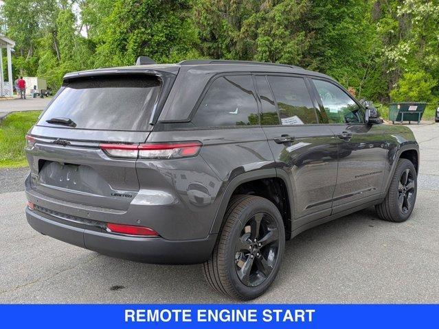 new 2025 Jeep Grand Cherokee car, priced at $45,586